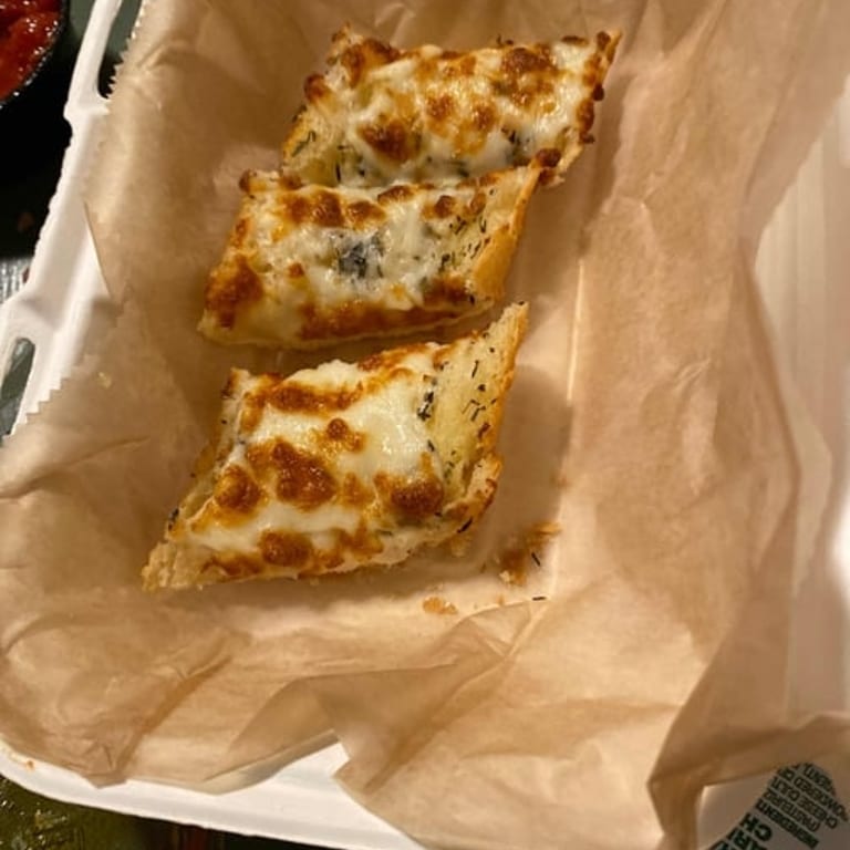 Garlic Bread: A Must-Try Italian Appetizer
