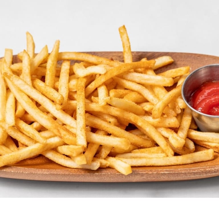Crave-Worthy Fries: Perfect with Pizza and More